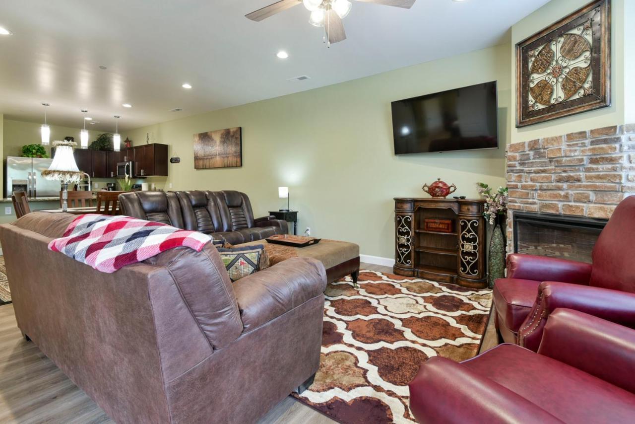 Luxury Condos At Thousand Hills - Heart Of Branson - Beautifully Remodeled - Spacious And Affordable Luaran gambar
